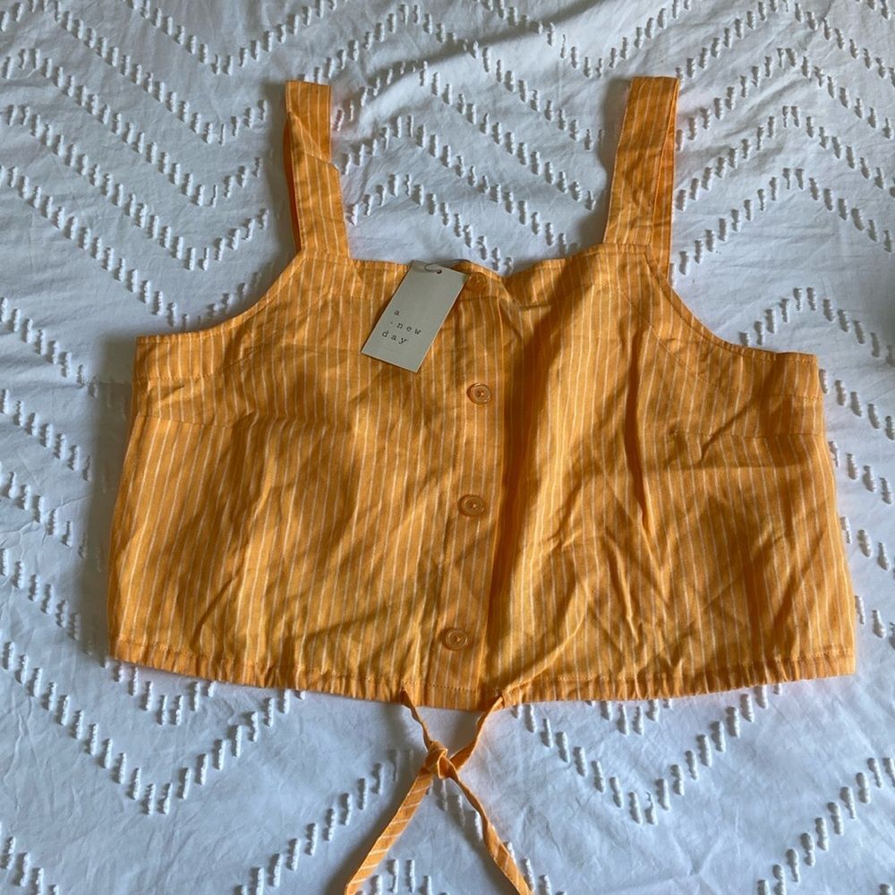 ✨5 for $15✨ New Day Striped Drawstring Crop Top